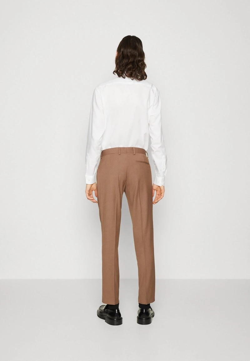 THE FASHION SUIT NOTCH POCKET SQUARE - Anzug - Chestnut – Bild 5